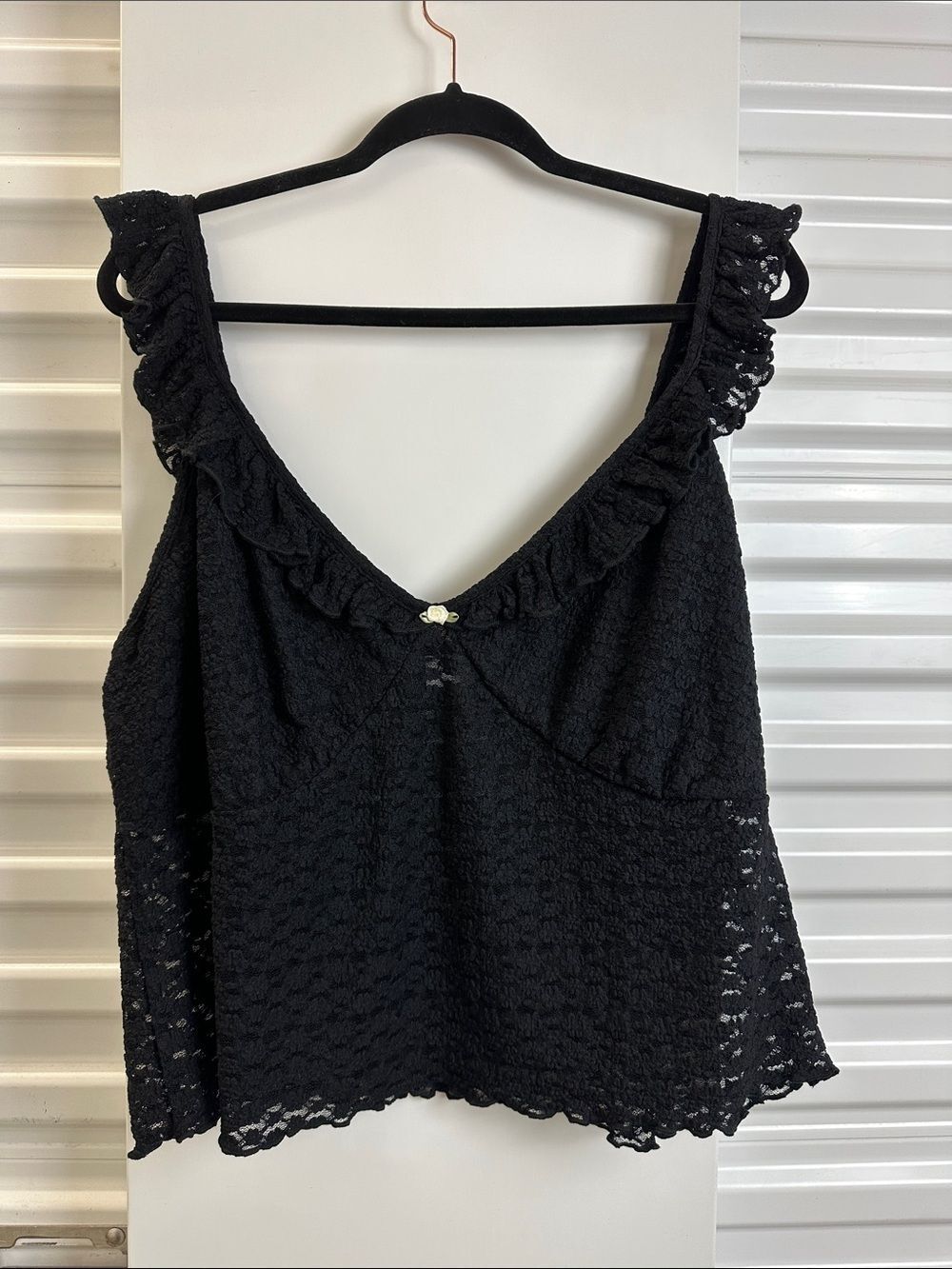 Wild Fable Black Lace Ruffle V-Neck Tank Top